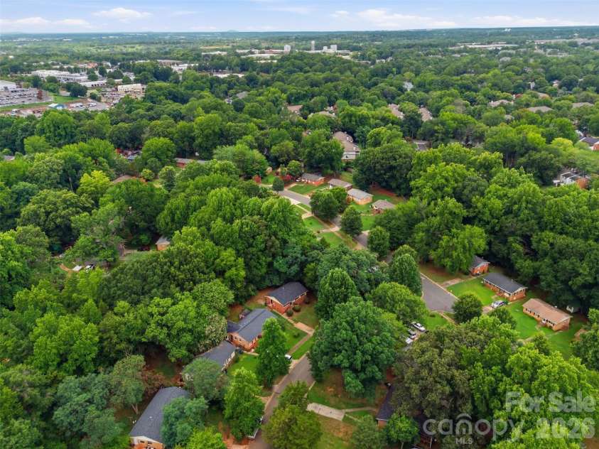 3101 Canterberry Drive, Gastonia, NC 28056.  MLS# CAR4400695, YatesRealty ID 36790. 