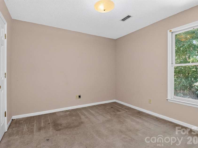 2499 Lazy Oak Drive, Lancaster, SC 297206574.  MLS# CAR4399199, YatesRealty ID 36792. BEDROOM #2