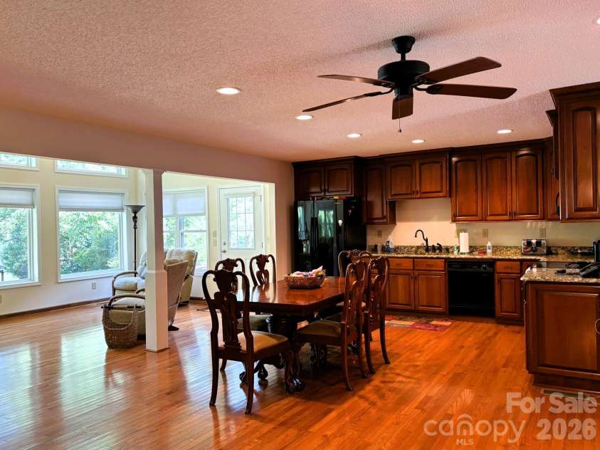 130 Canoe Court, Mount Gilead, NC 27306.  MLS# CAR4400919, YatesRealty ID 36795. Kitchen Open Concept