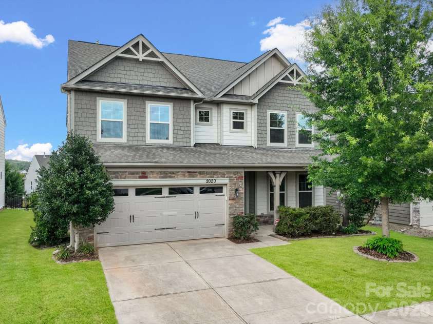 2020 Pinyon Lane, Lancaster, SC 29720.  MLS# CAR4399255, YatesRealty ID 36796. 