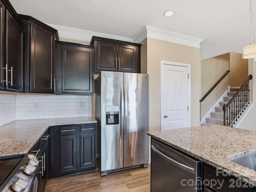 2020 Pinyon Lane, Lancaster, SC 29720.  MLS# CAR4399255, YatesRealty ID 36796. 