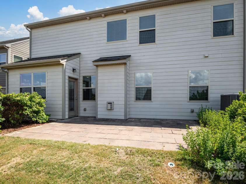 2020 Pinyon Lane, Lancaster, SC 29720.  MLS# CAR4399255, YatesRealty ID 36796. 