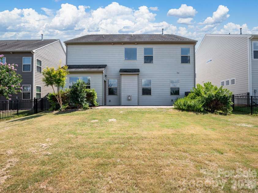 2020 Pinyon Lane, Lancaster, SC 29720.  MLS# CAR4399255, YatesRealty ID 36796. 