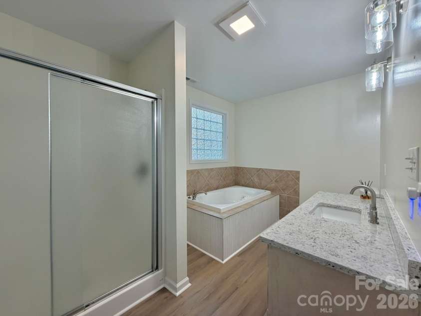 917 Pine Street, Blacksburg, SC 29702.  MLS# CAR4391064, YatesRealty ID 36797. 