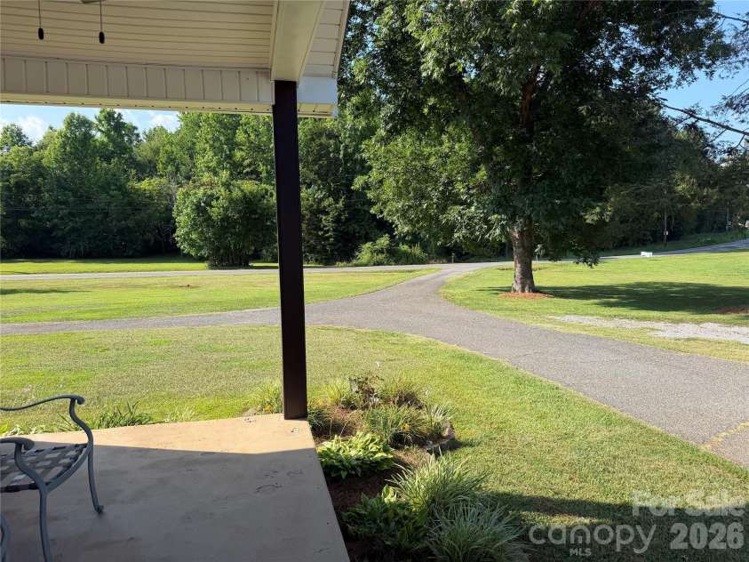 917 Pine Street, Blacksburg, SC 29702.  MLS# CAR4421178, YatesRealty ID 36797. 