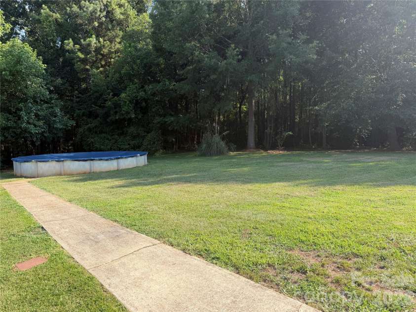 917 Pine Street, Blacksburg, SC 29702.  MLS# CAR4421178, YatesRealty ID 36797. 