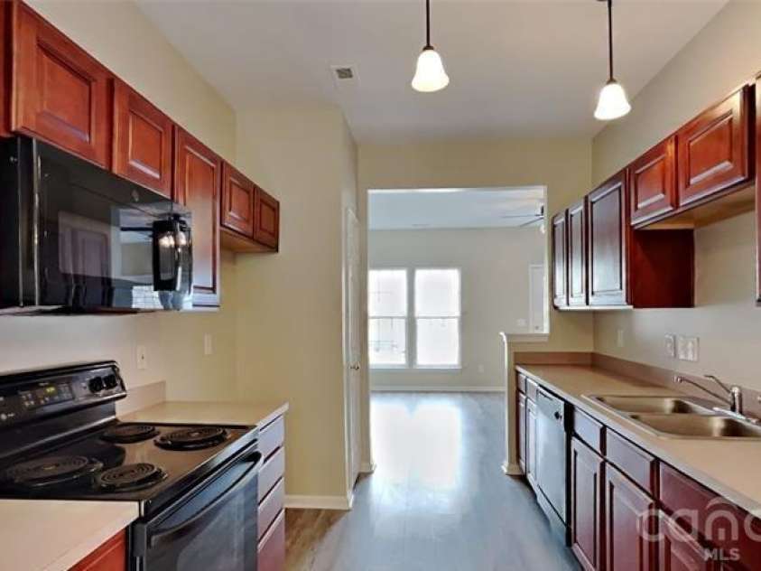 9514 Cadman Court, Cornelius, NC 28031.  MLS# CAR4400493, YatesRealty ID 36799. 
