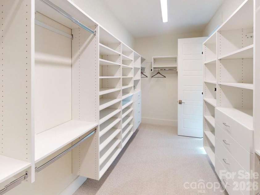 110 Willow View Loop, Davidson, NC 28036.  MLS# CAR4342587, YatesRealty ID 3680. 