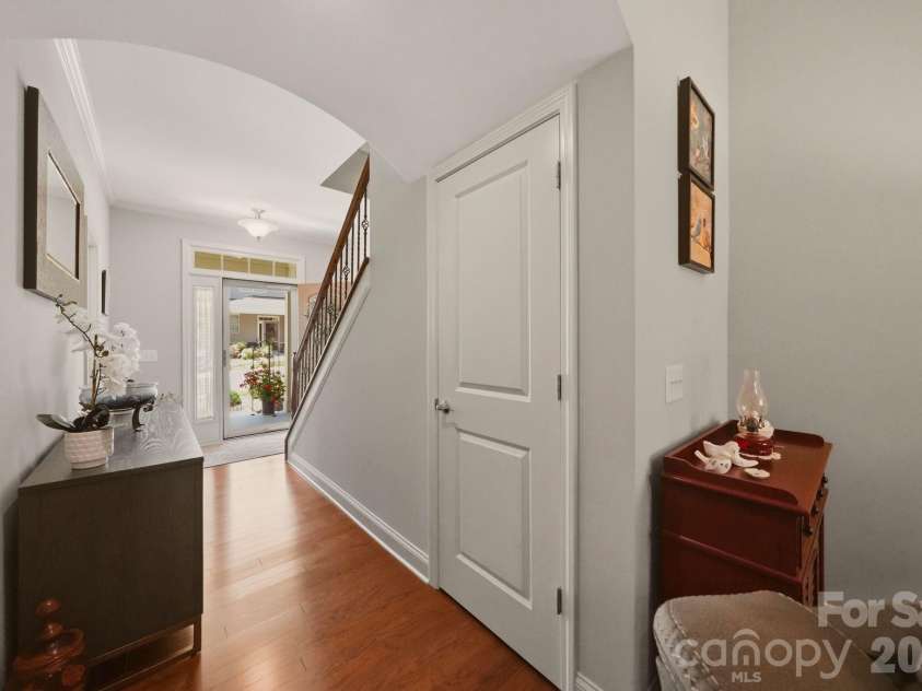3025 Callaway Court, Cramerton, NC 28032.  MLS# CAR4401317, YatesRealty ID 36800. 