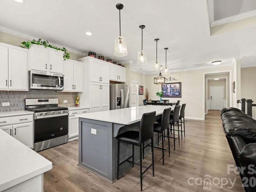 24562 Blue Heron Circle, Lancaster, SC 29720.  MLS# CAR4402586, YatesRealty ID 36802. Kitchen