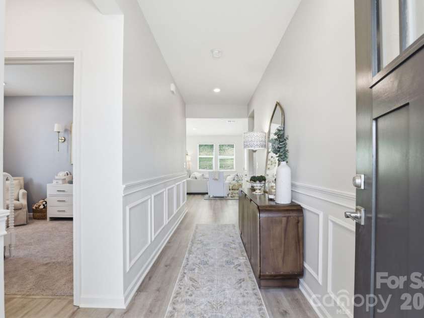 132 Lancashire Court, Denver, NC 28037.  MLS# CAR4396415, YatesRealty ID 36806. Entry-