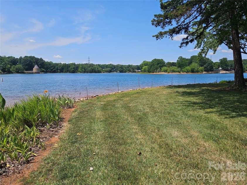 7631 Dellinger Road, Denver, NC 28037.  MLS# CAR4395750, YatesRealty ID 36807. 