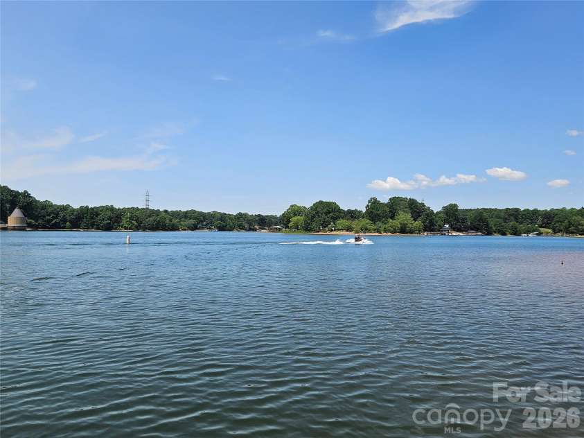 7631 Dellinger Road, Denver, NC 28037.  MLS# CAR4395750, YatesRealty ID 36807. 