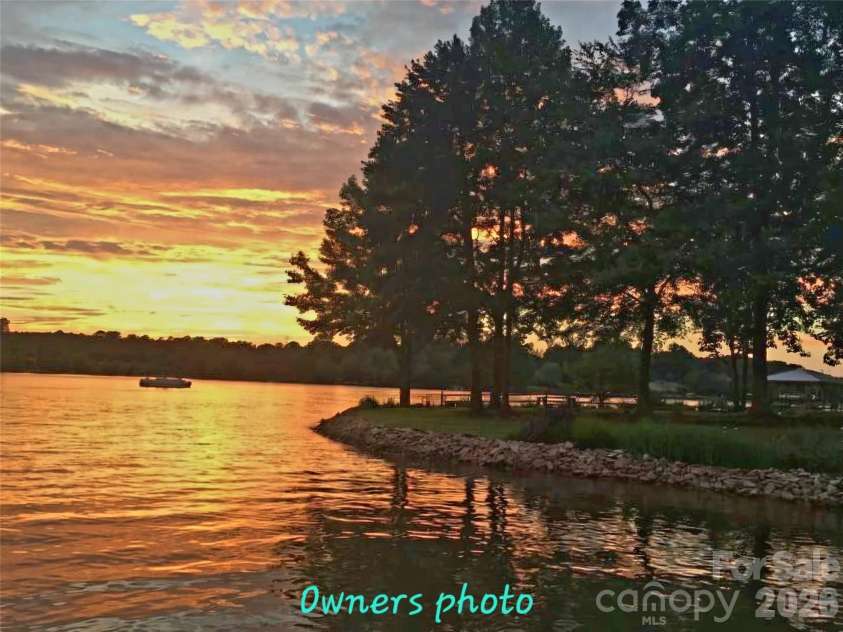 7631 Dellinger Road, Denver, NC 28037.  MLS# CAR4395750, YatesRealty ID 36807. 