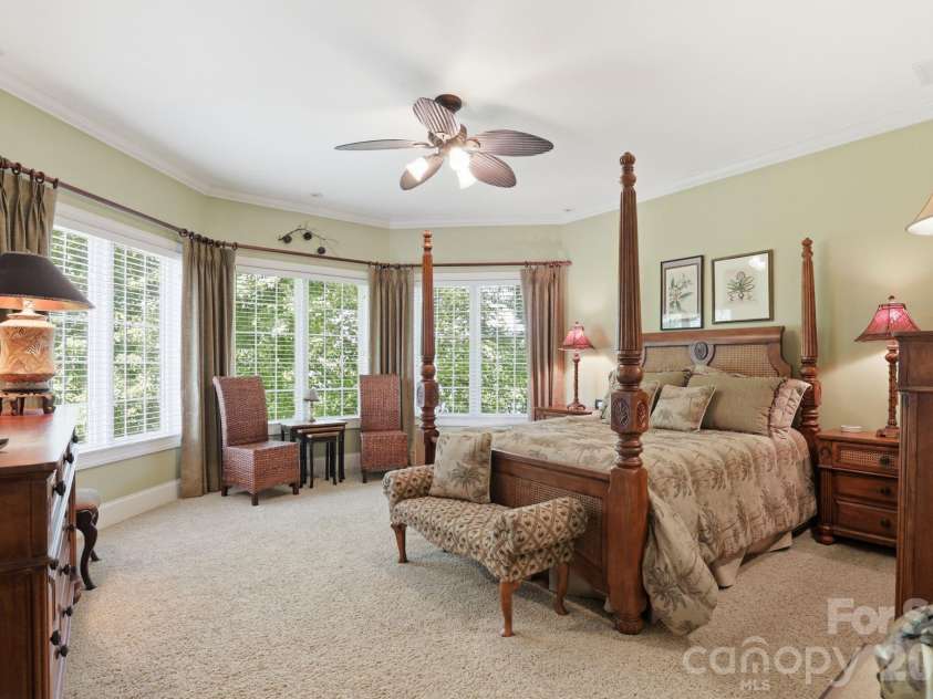 7631 Dellinger Road, Denver, NC 28037.  MLS# CAR4395750, YatesRealty ID 36807. Upstairs Guest bed mimics primary