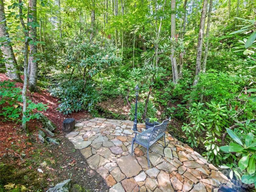 528 Brannon Forest Drive, Waynesville, NC 28785.  MLS# CAR4402241, YatesRealty ID 36808. 