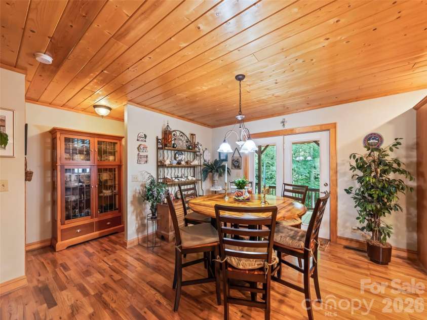 528 Brannon Forest Drive, Waynesville, NC 28785.  MLS# CAR4402241, YatesRealty ID 36808. 