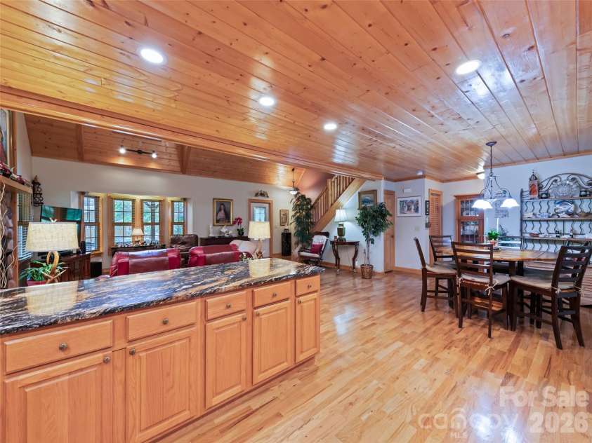 528 Brannon Forest Drive, Waynesville, NC 28785.  MLS# CAR4402241, YatesRealty ID 36808. 