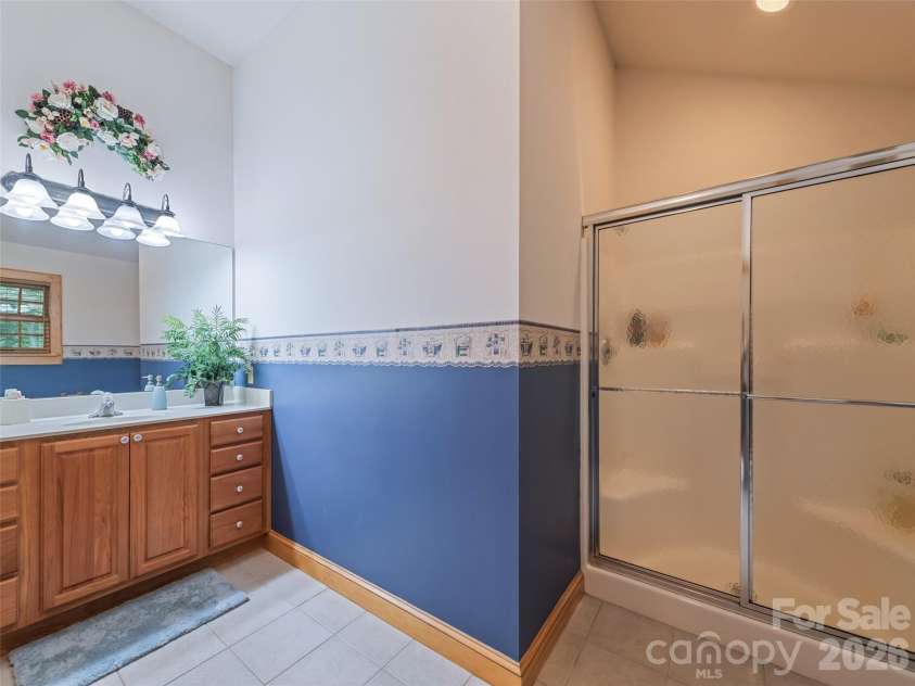 528 Brannon Forest Drive, Waynesville, NC 28785.  MLS# CAR4402241, YatesRealty ID 36808. 