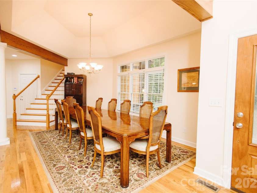 487 Cross Creek Drive, Marion, NC 28752.  MLS# CAR4398543, YatesRealty ID 36809. 