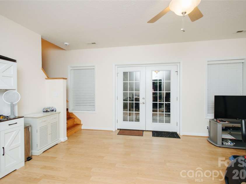 487 Cross Creek Drive, Marion, NC 28752.  MLS# CAR4398543, YatesRealty ID 36809. 