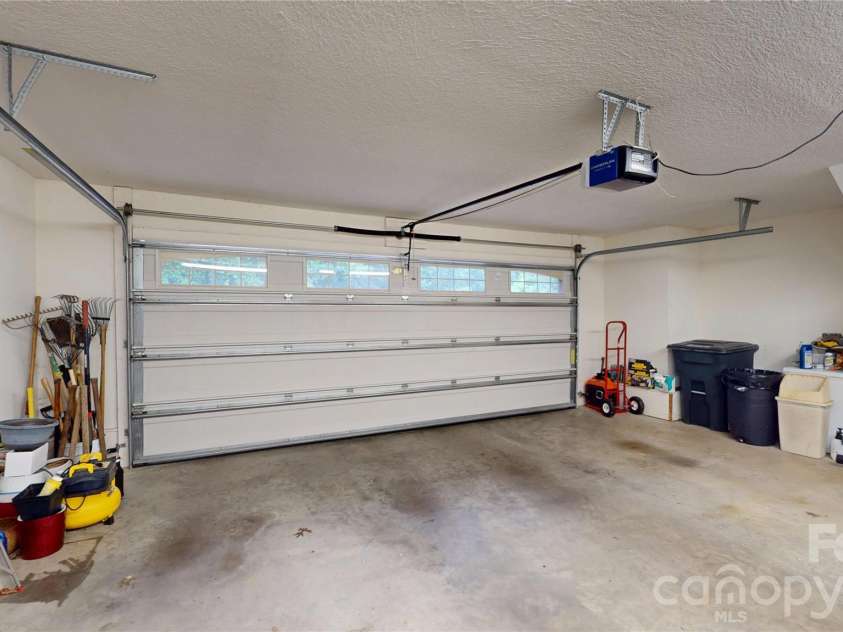 487 Cross Creek Drive, Marion, NC 28752.  MLS# CAR4398543, YatesRealty ID 36809. 