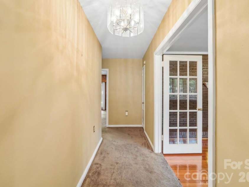 2819 Gardner Park Drive, Gastonia, NC 28054.  MLS# CAR4400791, YatesRealty ID 36810. 