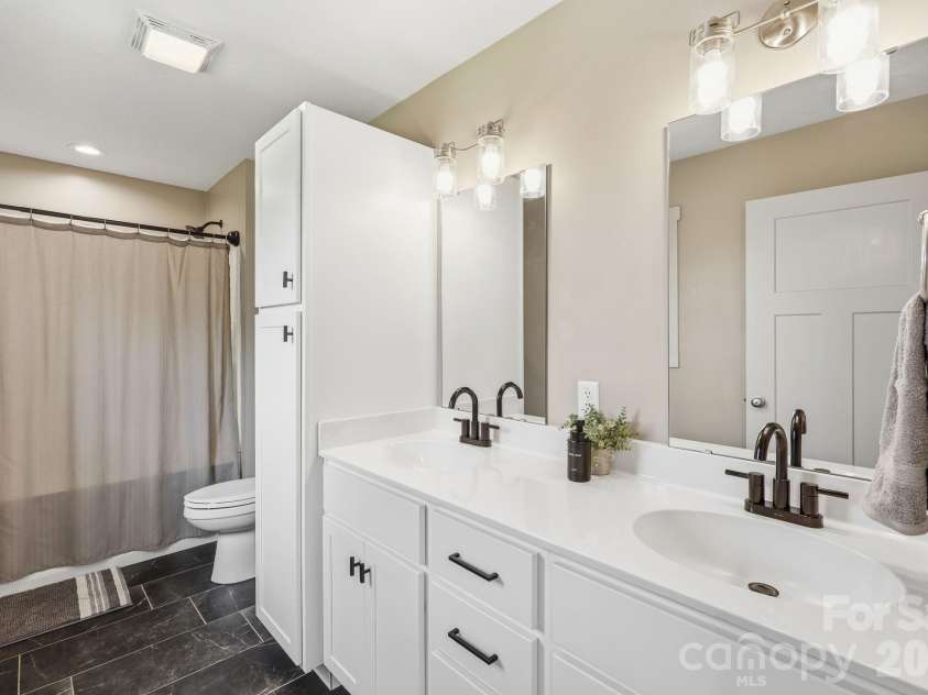 1781 Bear Creek Road, Leicester, NC 28748.  MLS# CAR4367233, YatesRealty ID 36812. 