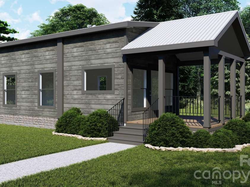 #132 Blue Hill Parkway, Marion, NC 28752.  MLS# CAR4395618, YatesRealty ID 36813. 