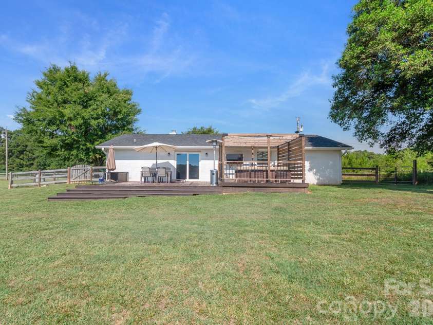 2307 Tanner Road, Marshville, NC 28103.  MLS# CAR4397645, YatesRealty ID 36814. 