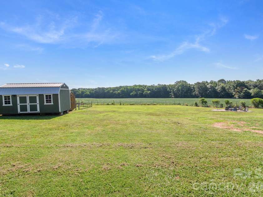 2307 Tanner Road, Marshville, NC 28103.  MLS# CAR4397645, YatesRealty ID 36814. 