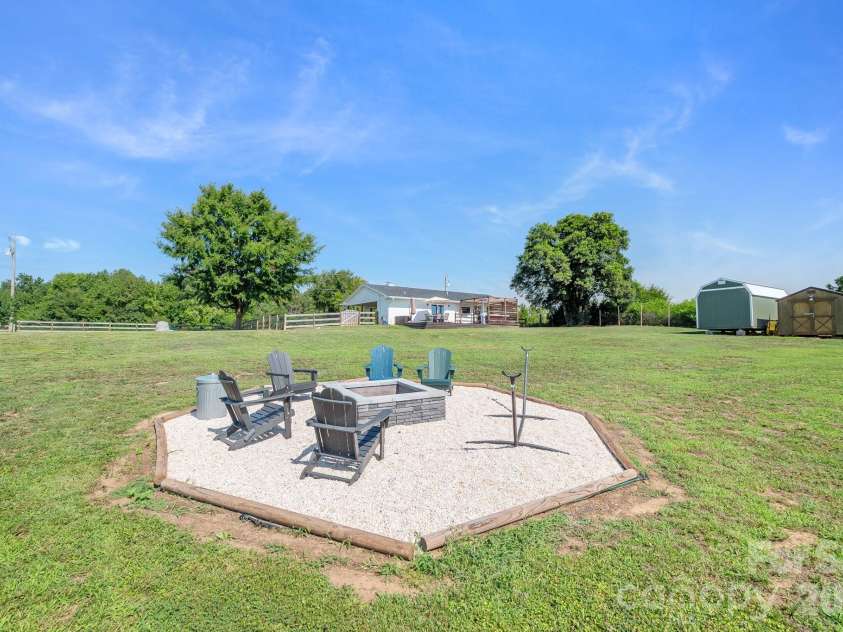 2307 Tanner Road, Marshville, NC 28103.  MLS# CAR4397645, YatesRealty ID 36814. 