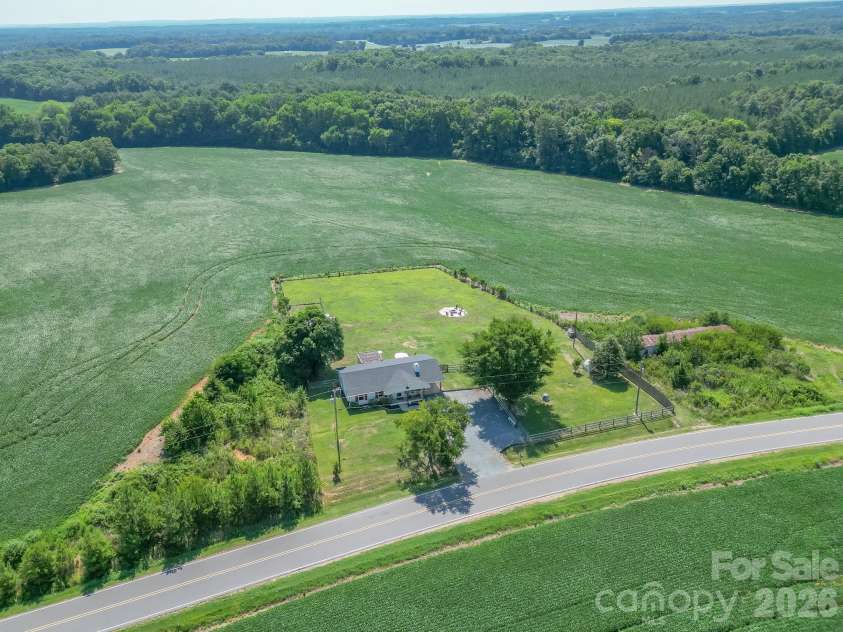 2307 Tanner Road, Marshville, NC 28103.  MLS# CAR4397645, YatesRealty ID 36814. 