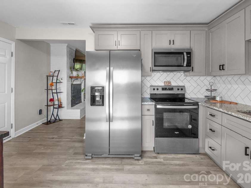 2307 Tanner Road, Marshville, NC 28103.  MLS# CAR4397645, YatesRealty ID 36814. KItchen