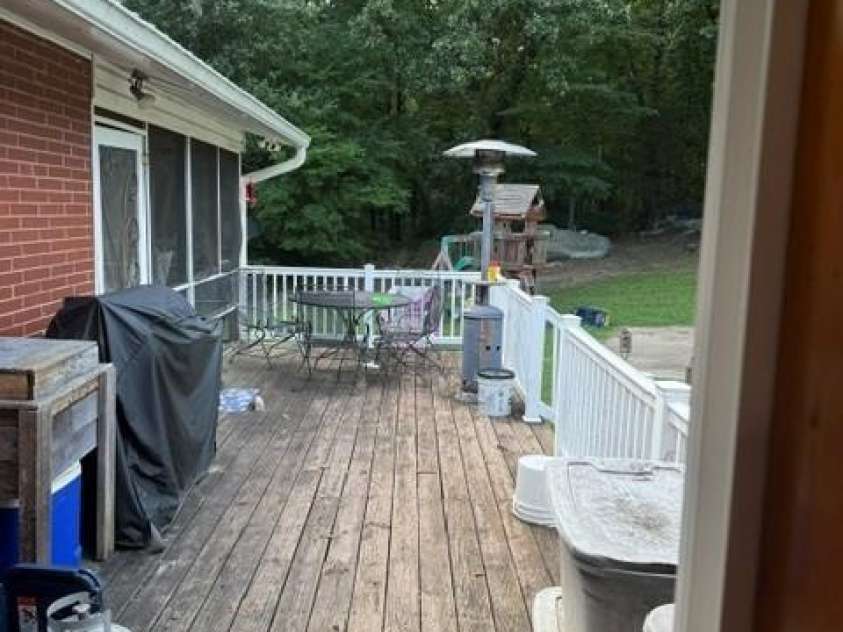 213 3rd Street, Salisbury, NC 28146.  MLS# CAR4402364, YatesRealty ID 36815. Back Deck