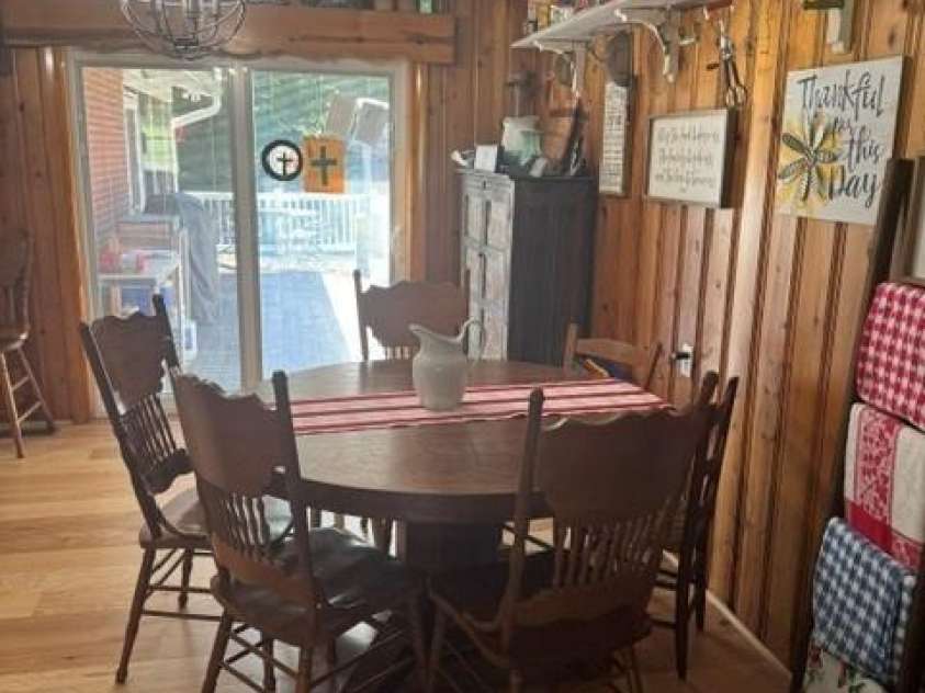 213 3rd Street, Salisbury, NC 28146.  MLS# CAR4402364, YatesRealty ID 36815. Dining Room