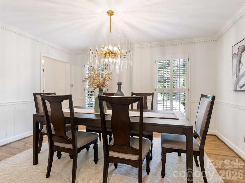 325 Stratfordshire Drive, Matthews, NC 28105.  MLS# CAR4399537, YatesRealty ID 36816. 