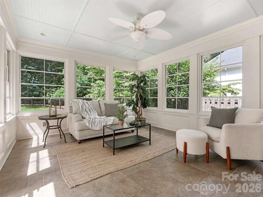325 Stratfordshire Drive, Matthews, NC 28105.  MLS# CAR4399537, YatesRealty ID 36816. 