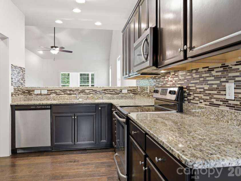 11 Ringed Teal Court, Arden, NC 28704.  MLS# CAR4394413, YatesRealty ID 36817. 
