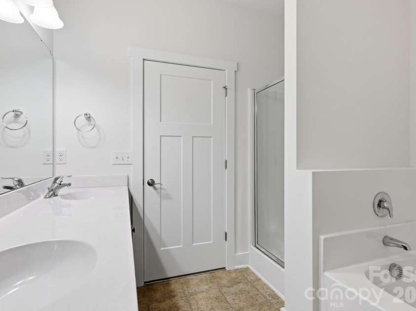 11 Ringed Teal Court, Arden, NC 28704.  MLS# CAR4394413, YatesRealty ID 36817. 