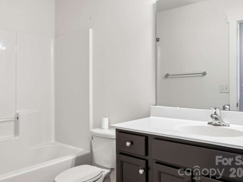 11 Ringed Teal Court, Arden, NC 28704.  MLS# CAR4394413, YatesRealty ID 36817. 