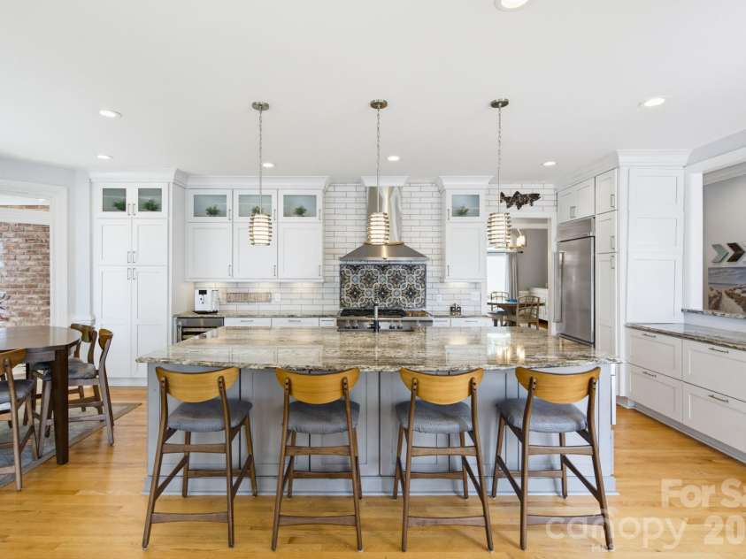 131 Point Of View Drive, Mooresville, NC 28117.  MLS# CAR4398658, YatesRealty ID 36819. 