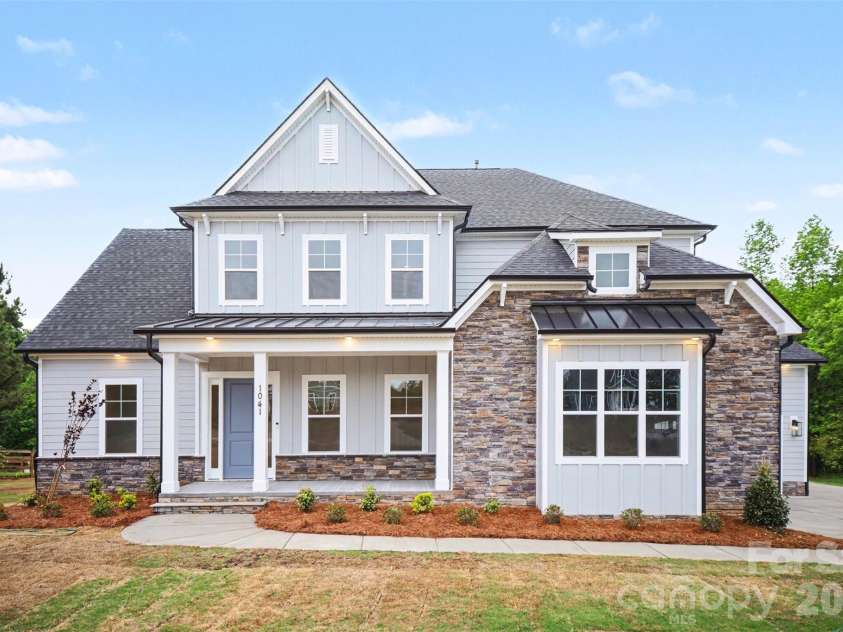 1041 Sage Pine Circle, Clover, SC 29710.  MLS# CAR4386332, YatesRealty ID 36821. 