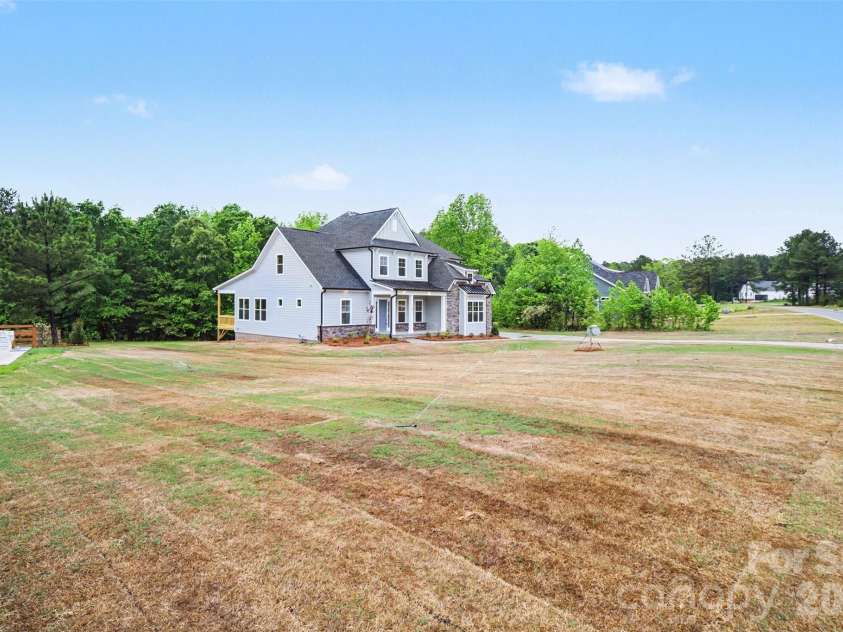 1041 Sage Pine Circle, Clover, SC 29710.  MLS# CAR4386332, YatesRealty ID 36821. 