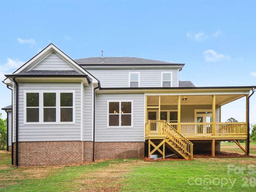 1041 Sage Pine Circle, Clover, SC 29710.  MLS# CAR4386332, YatesRealty ID 36821. 