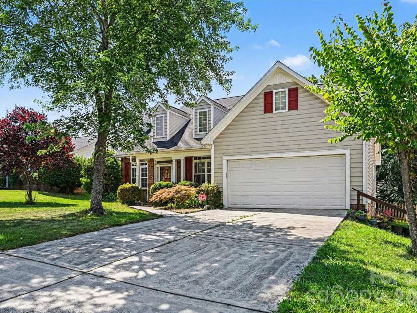 10508 Hellebore Road, Charlotte, NC 28213.  MLS# CAR4393296, YatesRealty ID 36822. 
