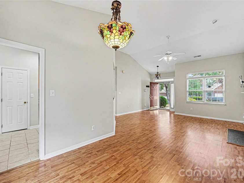 10508 Hellebore Road, Charlotte, NC 28213.  MLS# CAR4393296, YatesRealty ID 36822. 