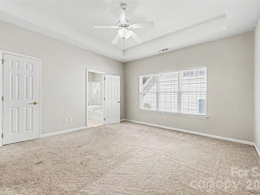 10508 Hellebore Road, Charlotte, NC 28213.  MLS# CAR4393296, YatesRealty ID 36822. 