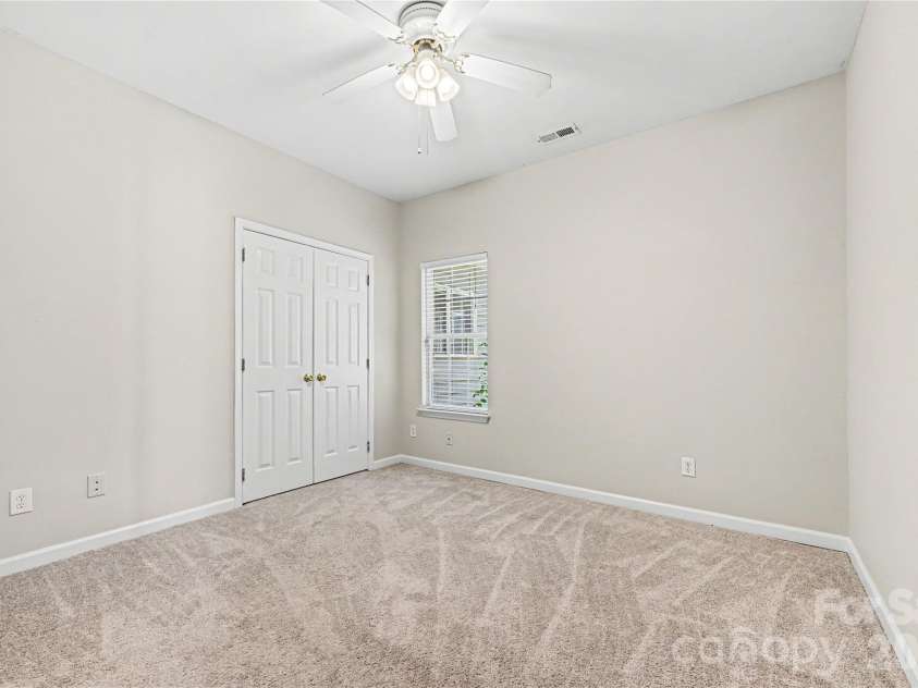 10508 Hellebore Road, Charlotte, NC 28213.  MLS# CAR4393296, YatesRealty ID 36822. 