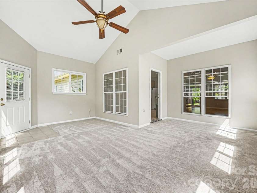 10508 Hellebore Road, Charlotte, NC 28213.  MLS# CAR4393296, YatesRealty ID 36822. 